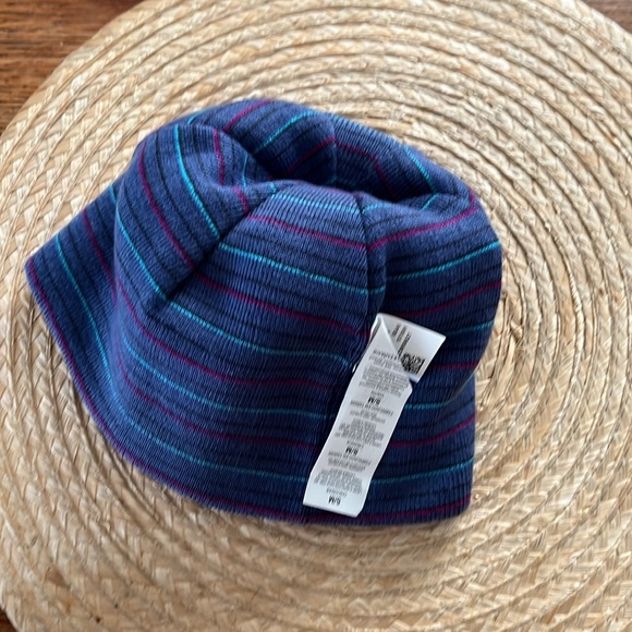 Columbia Knit Youth Beanie Toque Hat Size Small - Picture 5 of 5